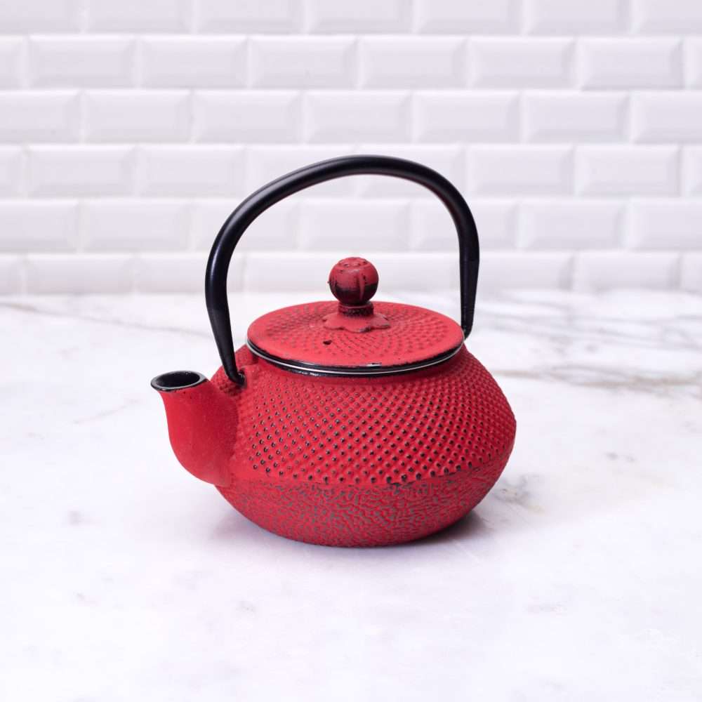 Giet ijzeren Tetsubin - Red hobnail 1